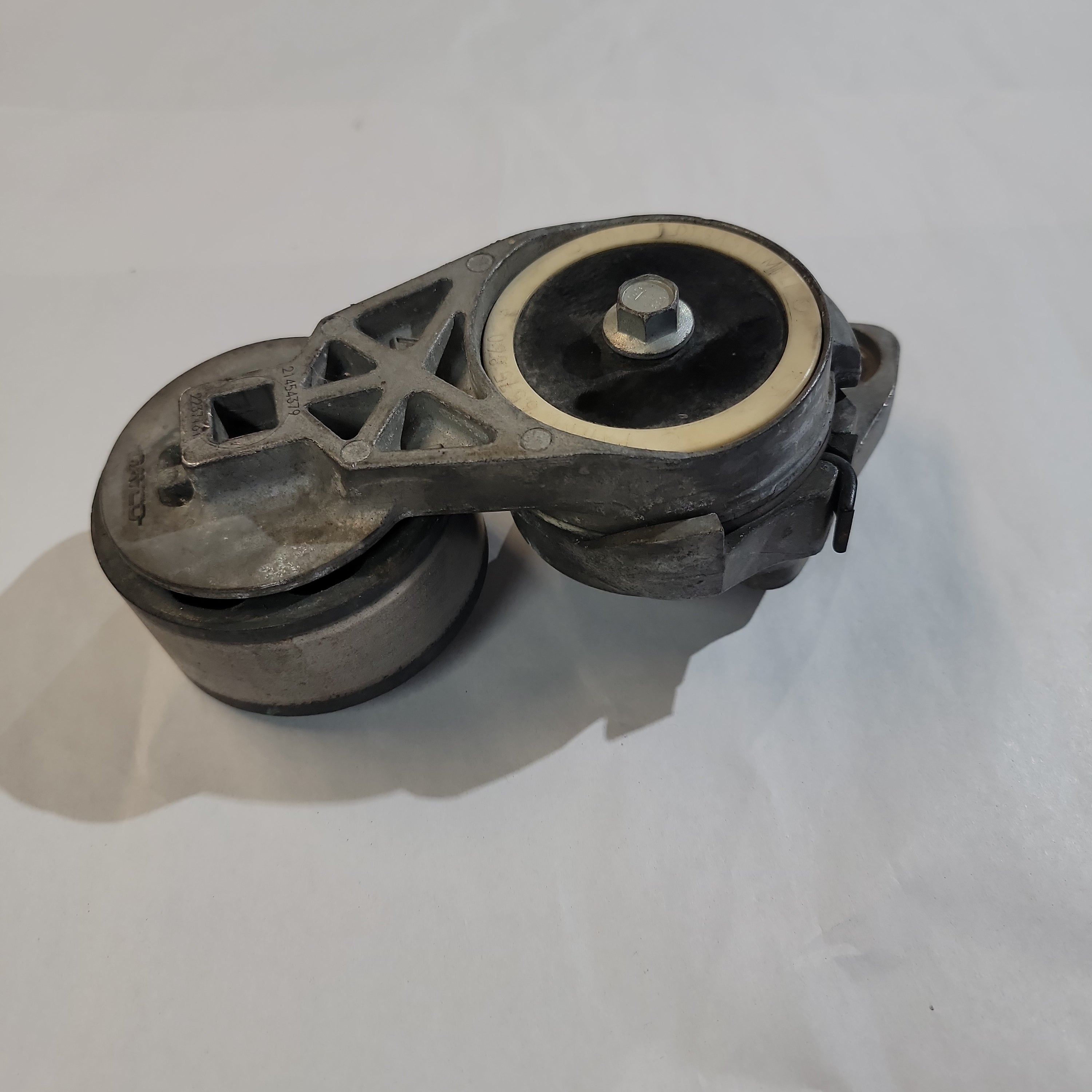 Volvo 21454379 D13 AC Belt Tensioner | Used │ Volvo │ All Pro Truck Parts