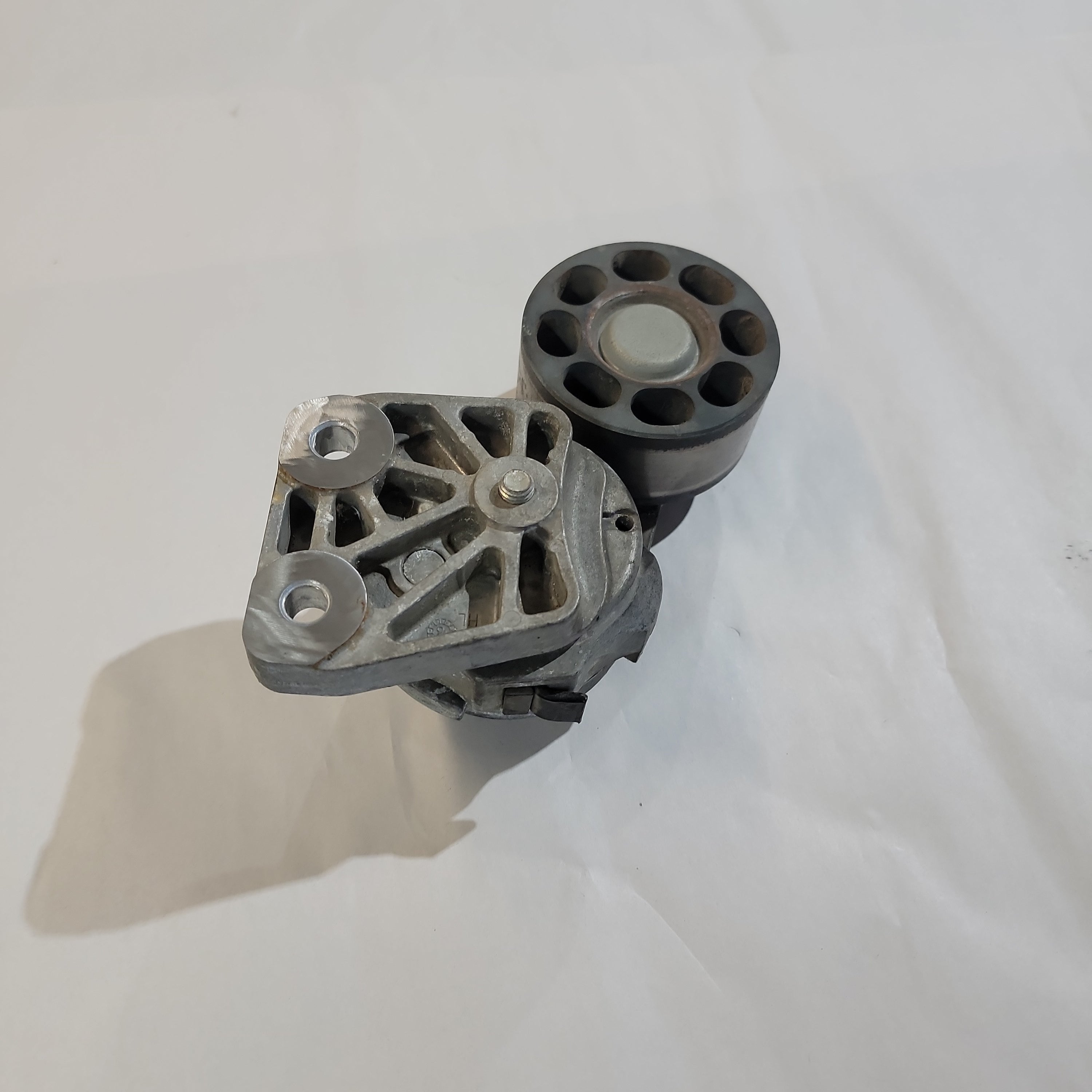 Volvo 21454379 D13 AC Belt Tensioner | Used │ Volvo │ All Pro Truck Parts