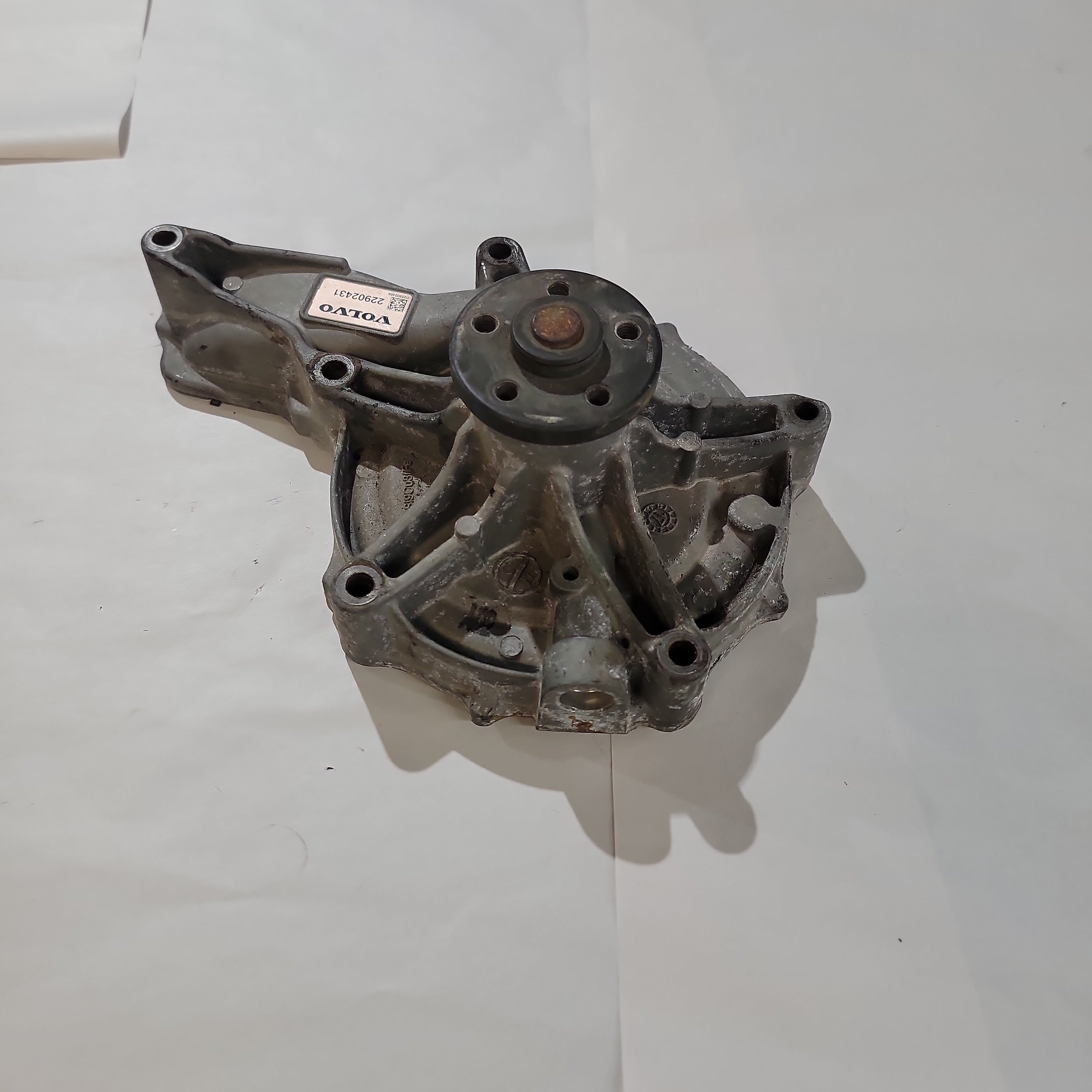 Volvo 22902431 Water Pump for D13 Engines | Used │ Volvo │ All Pro Truck Parts